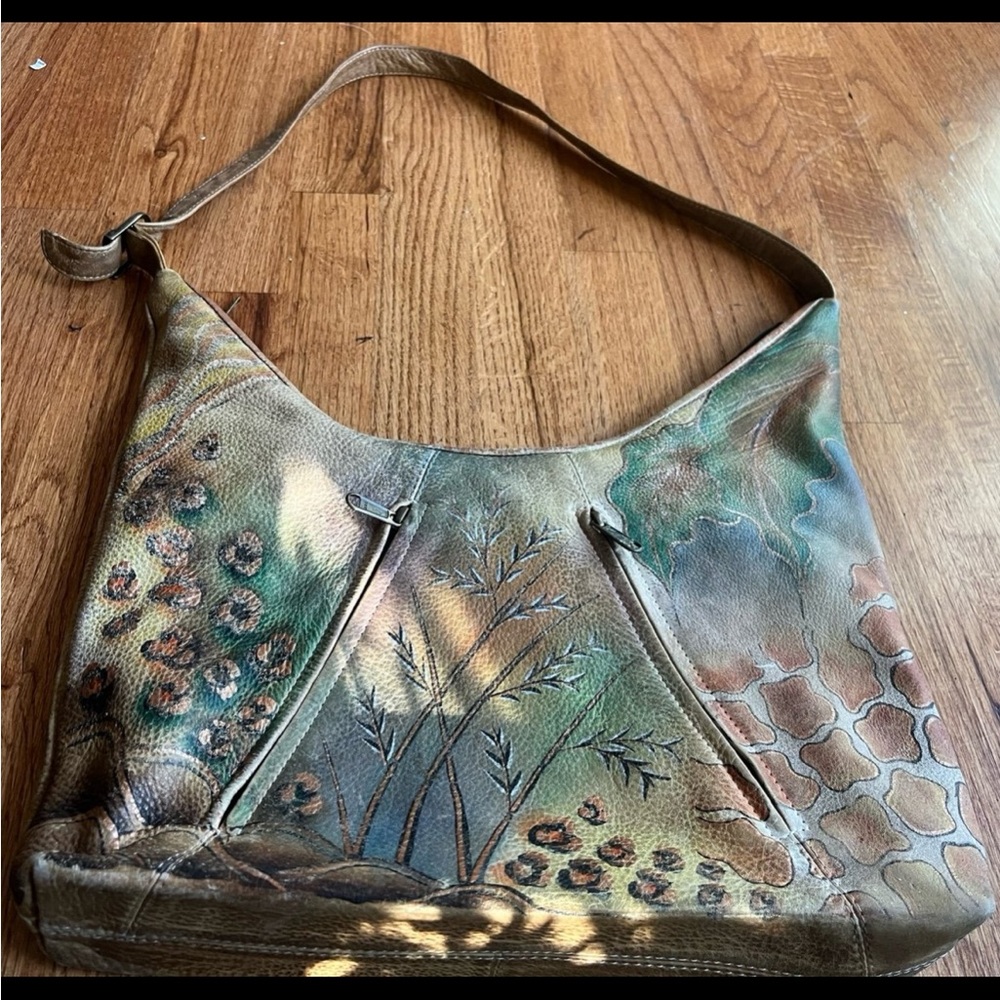 Anuschka hobo tote bag zip top - Picture 4 of 8